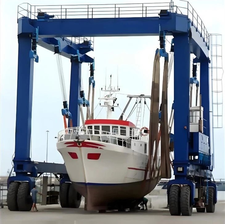 Mobile Boat Handling Hoist Yacht Marine Travel Lift Crane