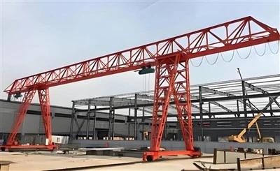 Trussed Sab nraum zoov Gantry Crane Hom Winch Trolley Hlau Rope Ib Girder Gantry Crane