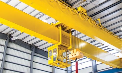 Hauv qab Khiav Choj Crane